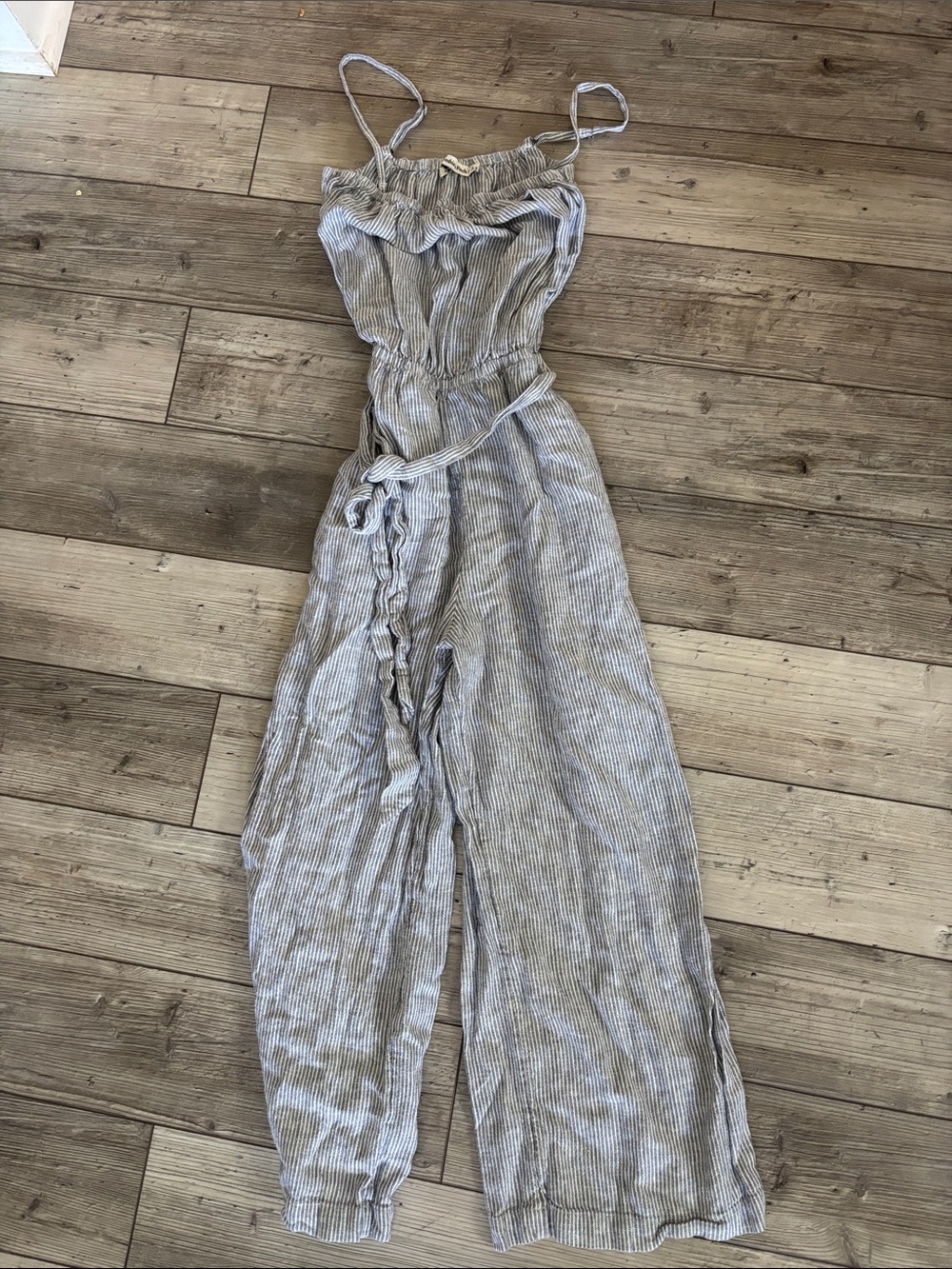 Abercrombie Linen-Blend Striped Jumpsuit in Light Gray/blue